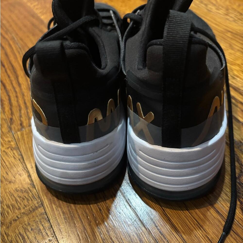 Women’s Black Air Max Sneakers Size 9.5